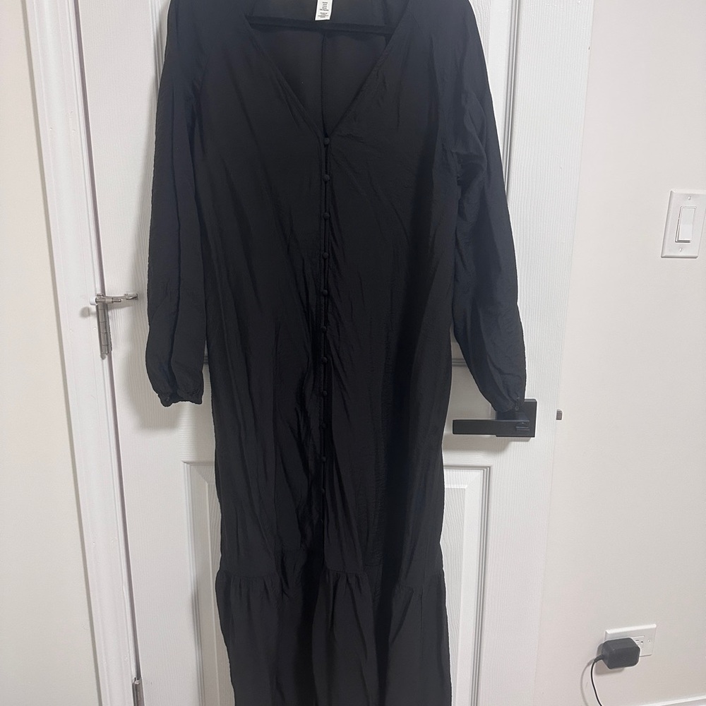 Elegant Black Maxi Dress